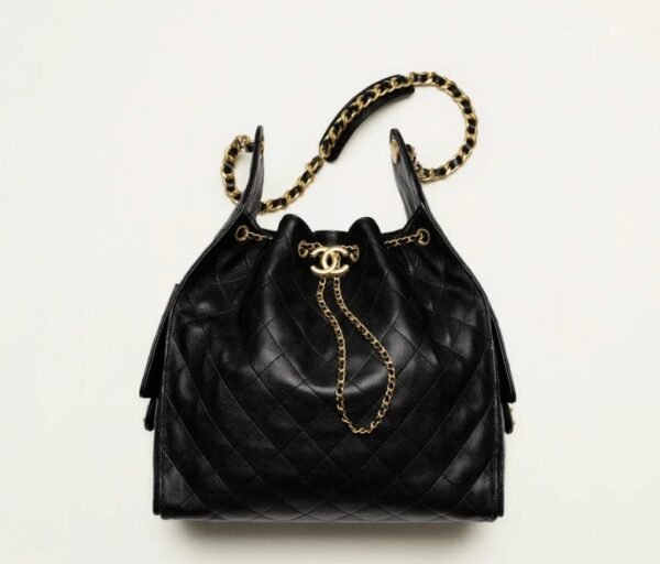 Chanel 25 Medium Handbag Black