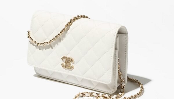 Chanel AP4538 Chain Wallet White - Image 3