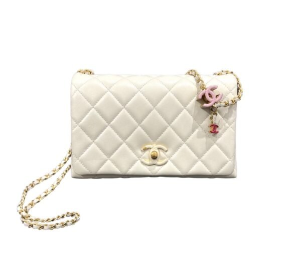Chanel Seasonal Chain Shoulder Bag White