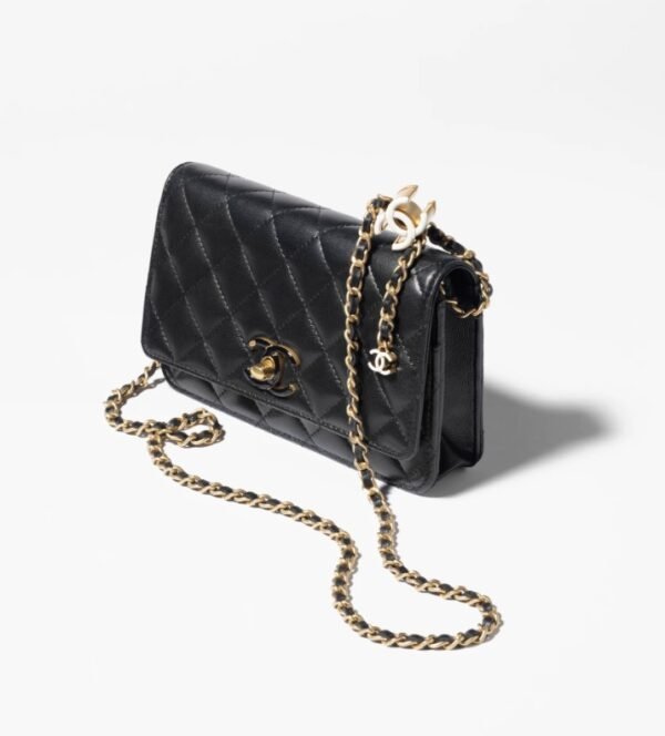 Chanel Wallet on Chain Black - Image 2