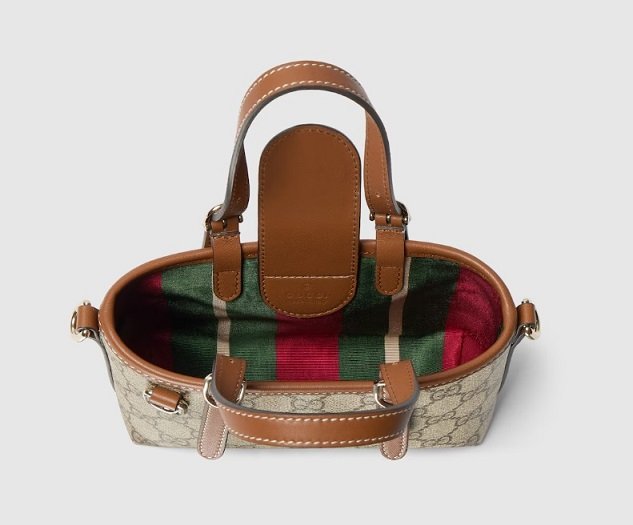 Gucci GG Emblem Mini Bag - Image 2